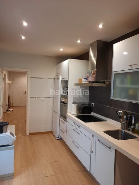 Foto a57f2d10-38dd-4b73-9c05-3f0b748aa8cb. Casa adossada amb aparcament a Almendralejo