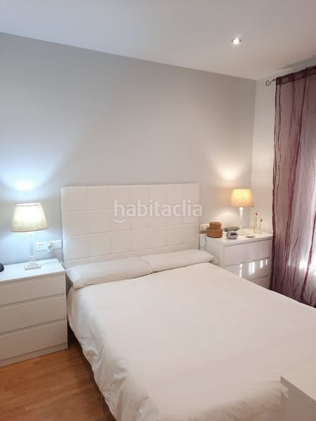 Foto a96328ed-6e65-4aeb-9541-b4d17fbf08ac. Casa adossada amb aparcament a Almendralejo