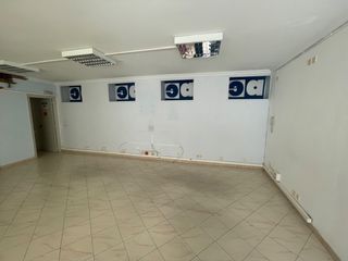 Geschäftsraum in Calle Mártires