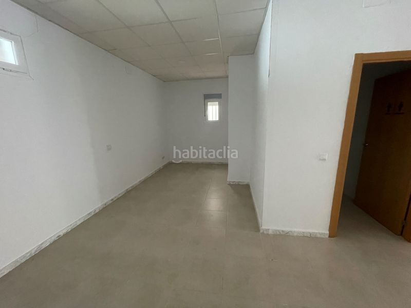 Foto 1a95b909-b6ea-4306-943d-868629388307. Local comercial a Almendralejo