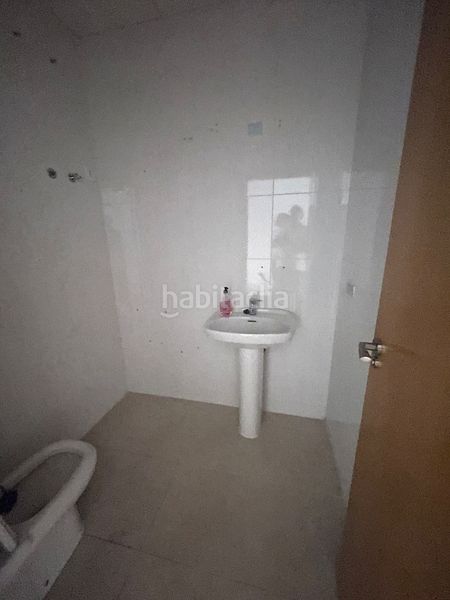 Foto 5b3babed-7c46-4382-9f24-a8dea548fbc7. Local comercial a Almendralejo