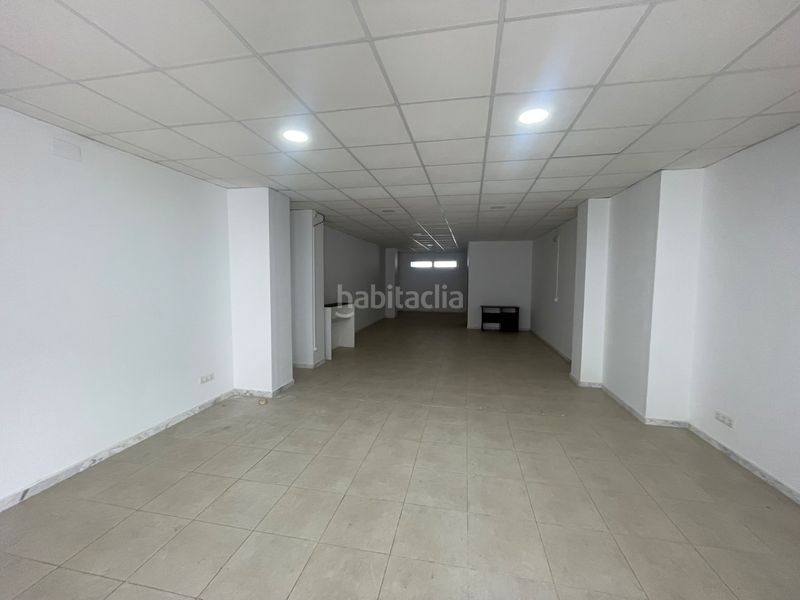 Foto 8e09e53a-5beb-4e01-8519-bdebd0394d40. Local comercial a Almendralejo
