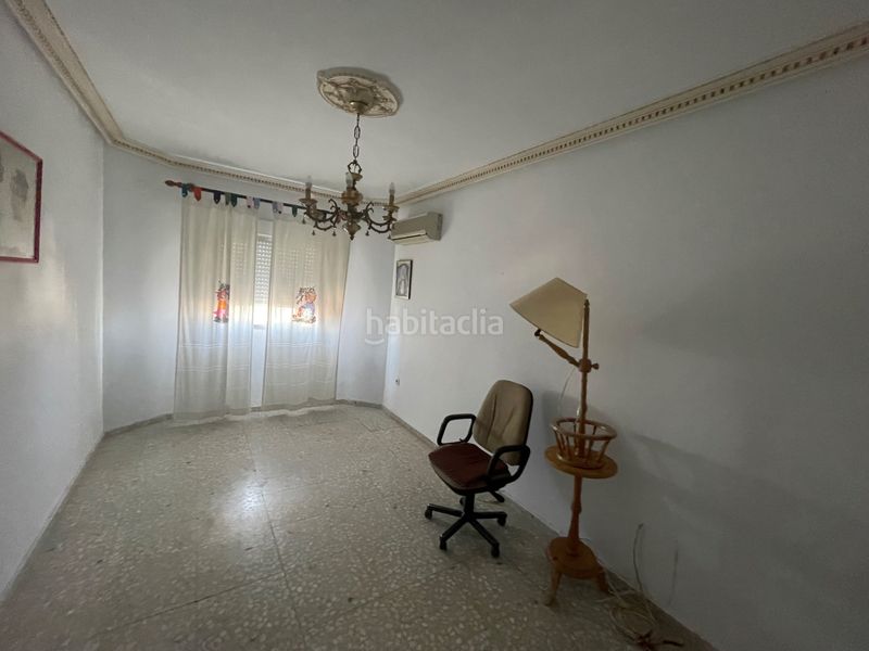 Foto cd7d69b5-09fc-4bbb-89da-73aac9280255. Pis a Almendralejo