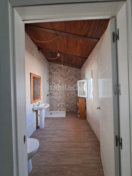 Foto 529e9ab7-f963-4786-bcd8-b0c836de0479. Nau industrial a Almendralejo