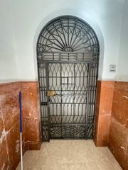 Maison  Calle mártires