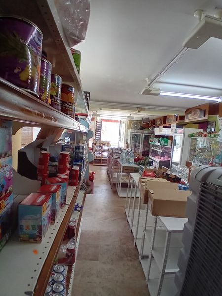Foto e6056c24-94b9-4102-a846-45a6b5ca16ff. Local comercial a Almendralejo