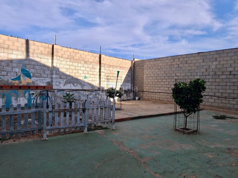 Foto 68a9dbb1-c2b5-49c7-9aa9-192e13a5ebeb. Nau industrial a Almendralejo
