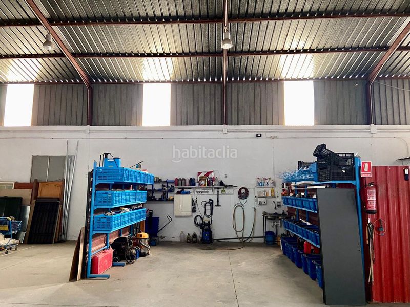 Foto fc70e8ed-7bf5-4731-ae7a-949214e2b4e4. Nau industrial a Almendralejo