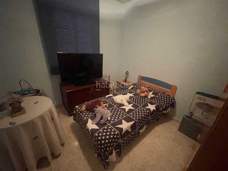 Foto a7cb6b88-0cb3-4e32-917b-d25015f799b6. Piso en calle vicente aleixandre 1 en Almendralejo
