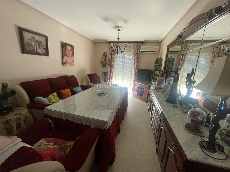 Foto ec1e12f9-c433-4e16-bb09-c0a90af295b0. Piso en calle vicente aleixandre 1 en Almendralejo