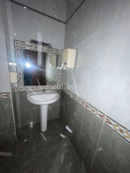 Foto 00d407bf-5da9-4132-8cfa-09591cbbe68e. Local comercial a Almendralejo