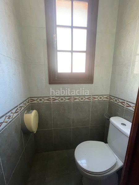 Foto 829f2234-82f5-4804-bec5-44507bcc971e. Local comercial a Almendralejo