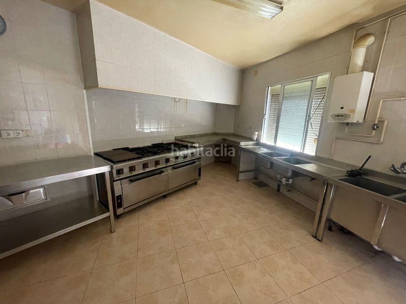 Foto a0cfd2bd-47dc-4ffb-a5e2-a4531912225d. Local comercial a Almendralejo