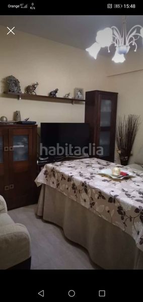 Foto d1b310d3-048d-4a80-9fe6-d56abb920288. Casa adossada amb aparcament a Burguillos del Cerro