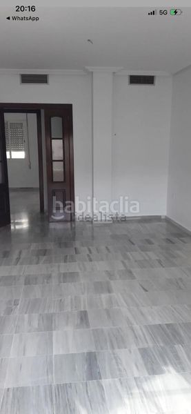 Foto 41e02fec-0ead-471a-b165-d95afa966df1. Pis a Almendralejo