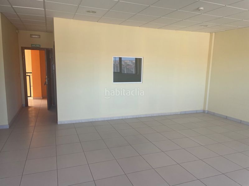Foto a1313bbd-d521-468b-be66-3ea10792bdd2. Local comercial a Almendralejo