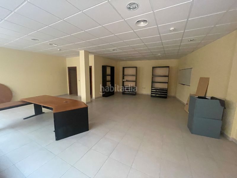 Foto 3cf8161b-6786-454f-95b2-9a9b70a3f7fe. Local comercial a Almendralejo