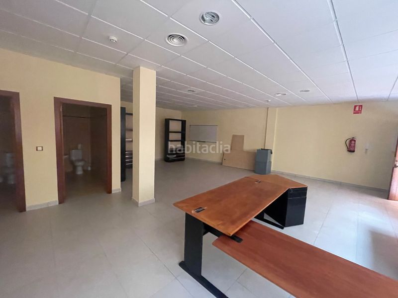 Foto 4c064e06-755c-4af7-be72-9d9a4fc7a6a2. Local comercial a Almendralejo