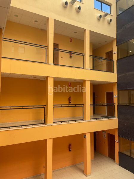 Foto 76850ce0-60c9-4113-94d6-6b3a46b320ad. Local comercial a Almendralejo