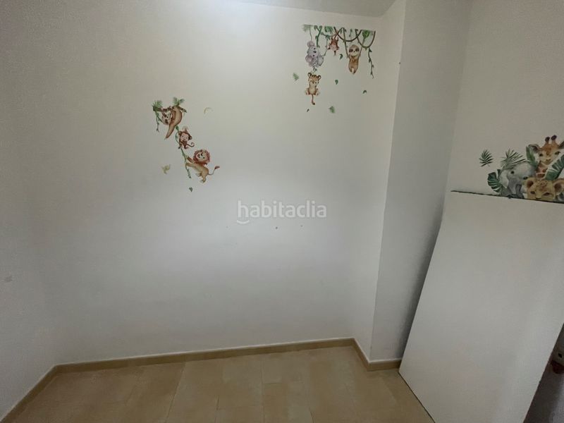 Foto 562e24e1-0a8d-4a7a-baf2-093db214958d. Casa adossada amb aparcament a Almendralejo