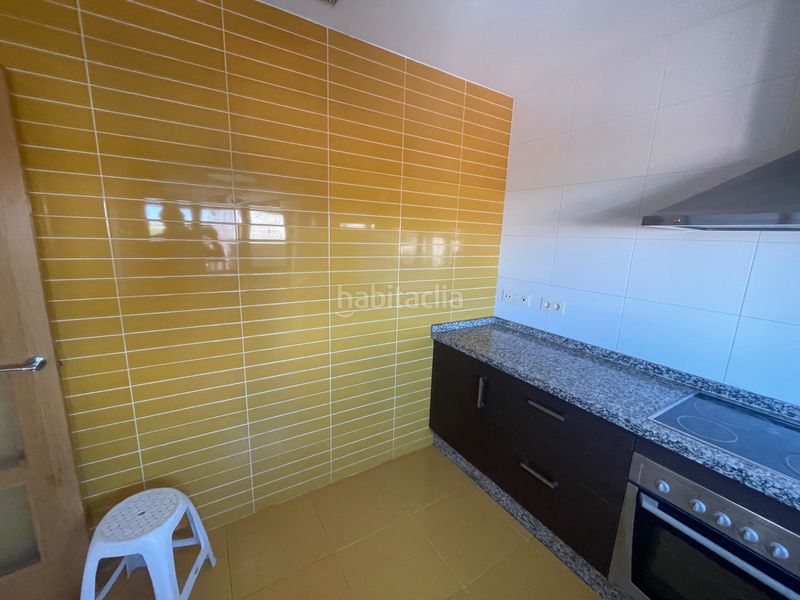 Foto 60e3fb2b-941f-40a3-bd68-da3a5c58aa4f. Casa adossada amb aparcament a Almendralejo