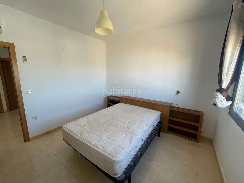 Foto 6bfa8a3e-8813-4e24-8c05-4f759dbdd57d. Casa adossada amb aparcament a Almendralejo