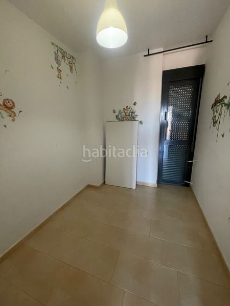 Foto b4cb9835-68df-482f-a61d-52b3f22733de. Casa adossada amb aparcament a Almendralejo