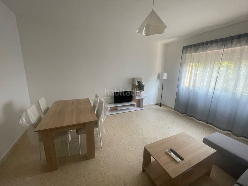 Foto 24141ae3-b1b1-452e-b22e-30426d436db1. Rent flat in Almendralejo
