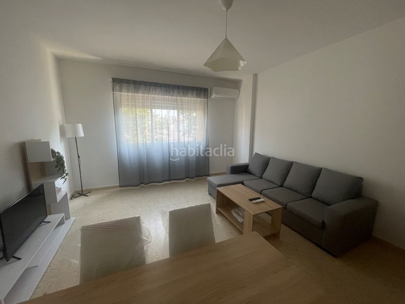 Foto 29ef198e-c7de-4a09-bce2-5f1586f559cc. Rent flat in Almendralejo