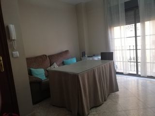 Miete Appartement in Calle primero de mayo 2