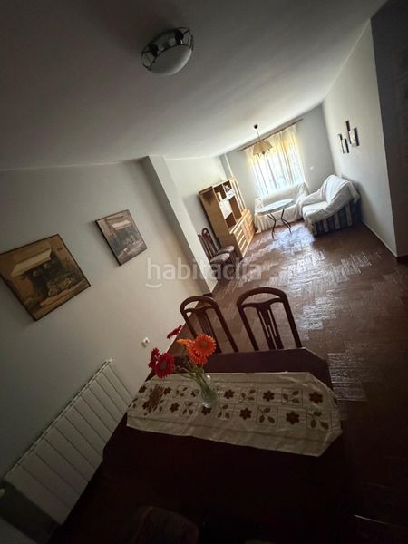 Foto 5a88ac6c-e926-4b63-9d88-c325f8cf24db. Rent flat in Almendralejo
