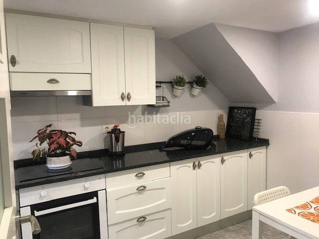 Foto e9becaed-8a74-482b-ab8e-59b084e10982. Casa amb calefacció aparcament a Área Rural Ferrol