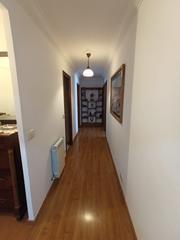 Appartement à Zona Ultramar. Ultramar al lado plaza , buen piso , 4 dormitorios, ascensor,