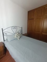 Location Appartement à Porta Nova. Ensanche b ferrol  alquiler amueblado , dos dormitorios