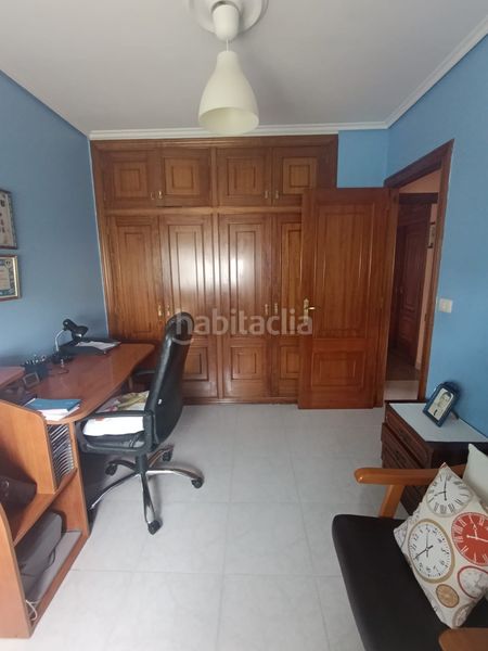 Foto 1a3a4c72-efa8-466c-a88a-a3e019f8dbe2. Casa amb calefacció aparcament a A Gándara Narón