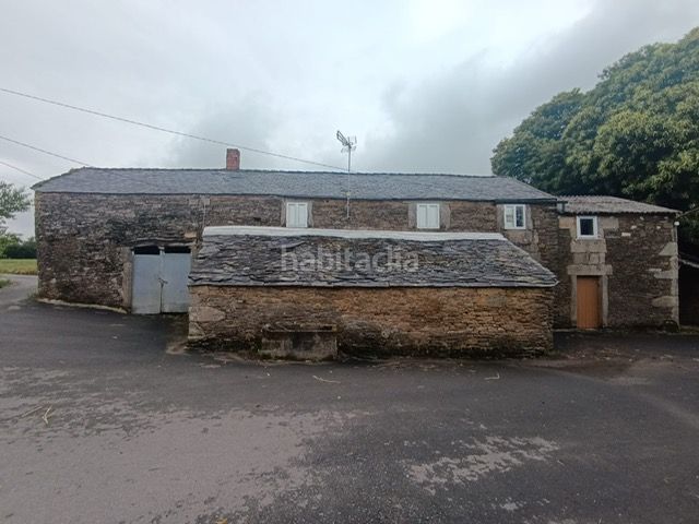 Foto 6f8fdea3-5ed0-4064-9be6-3a2b1c8238ac. Casa amb aparcament a Monfero