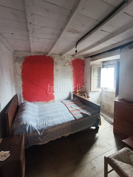Foto 742f1323-a559-455b-9c62-14eae721d268. Casa amb aparcament a Monfero