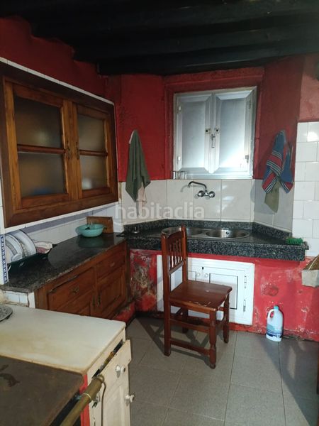 Foto ac523bcb-a8d7-4a3e-95ce-b242af953e97. Casa amb aparcament a Monfero