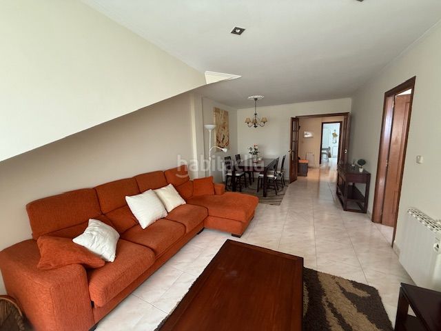 Foto 1a30ce6a-7ca1-4b06-806a-cad7c521be9e. Rent flat with heating in Centro Ferrol