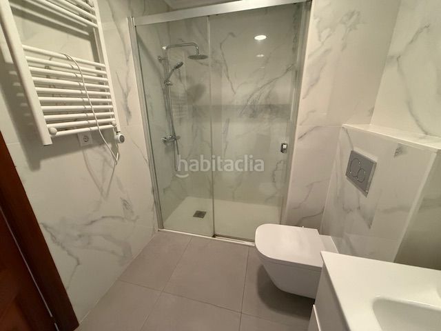Foto 5d72ed1e-e48d-4a0a-aacf-01a7a63e988e. Rent flat with heating in Centro Ferrol