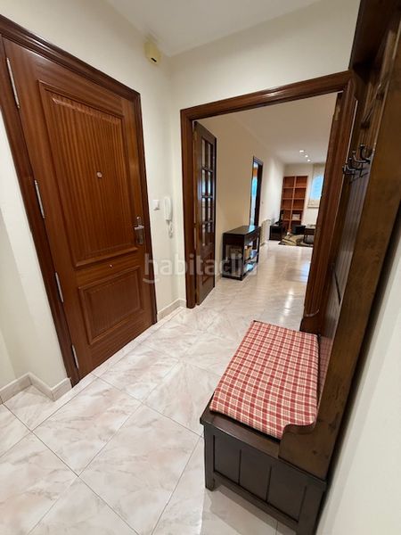 Foto 63fcf5f2-e6f0-49cb-ab2b-1309bfa43dd5. Rent flat with heating in Centro Ferrol