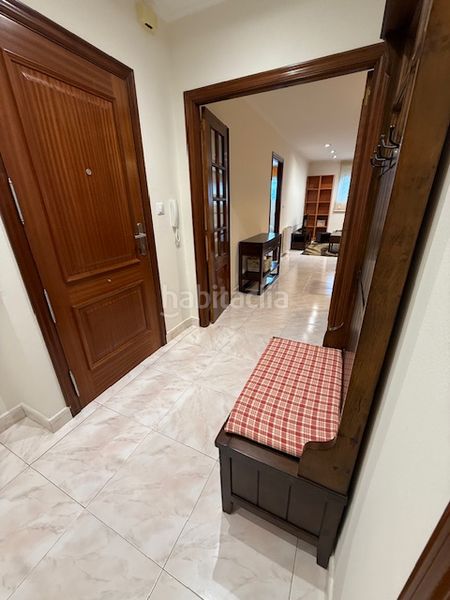 Foto d25813b9-89ff-426d-8d2e-bbf80171bbca. Rent flat with heating in Centro Ferrol