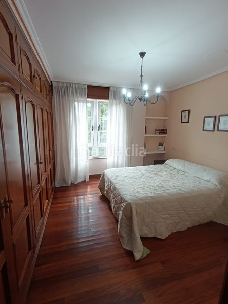 Foto 5257d403-a457-4f29-b25e-e433d42ab8d0. Pis amb calefacció aparcament a Centro Ferrol