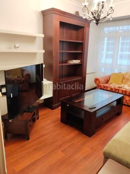 Foto 0f11bdde-37a5-4801-a6a9-ae495b1e5f19. Rent flat with heating in Centro Ferrol