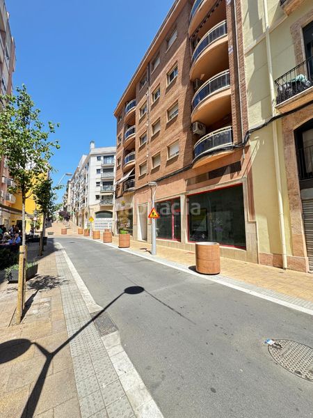 Foto 01ef9f20-3a8e-4d25-8d28-14d995f11465. Local comercial a carrer pau del protectorat 26 a Tarragona