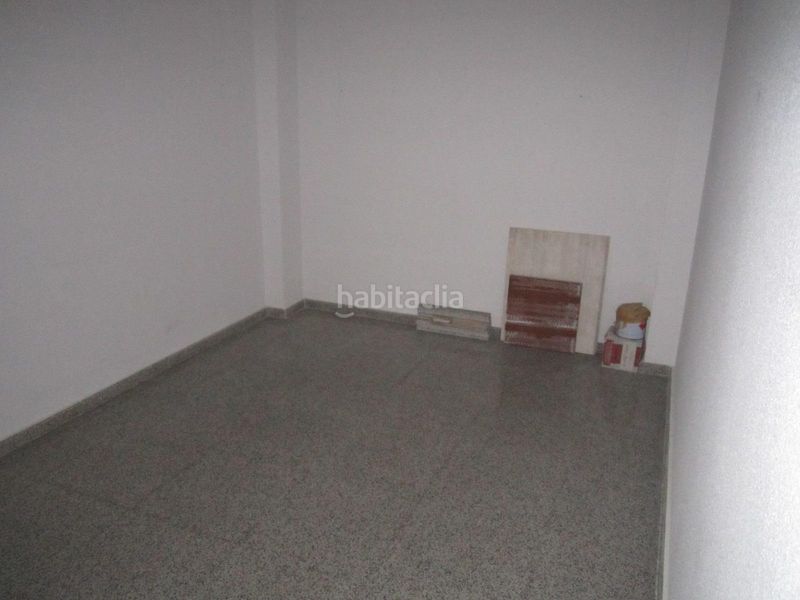 Foto e3cf4e8e-5a91-44b5-a784-cc3ed2eba218. Local comercial a carrer pau del protectorat 26 a Tarragona