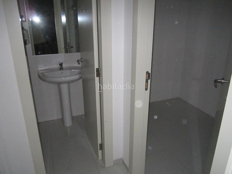 Foto ec6d6cf7-9596-4cfb-8628-d92a95e0c973. Local comercial a carrer pau del protectorat 26 a Tarragona
