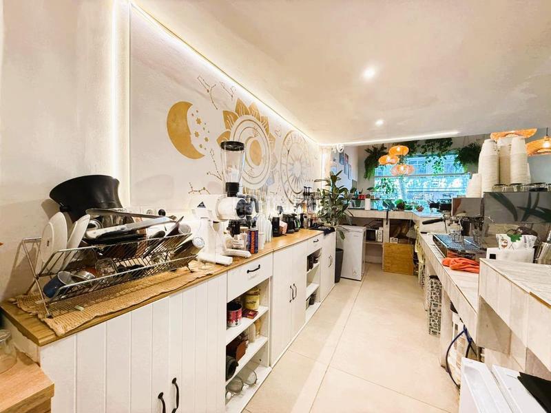 Foto d45c7c02-c541-4209-ba66-3658454f2987. Locale commerciale in Sagrada Família Barcelona