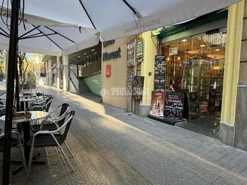 Foto d1f9aa72-c138-41a4-97af-d026c538ff27. Geschäftsraum in Sagrada Família Barcelona