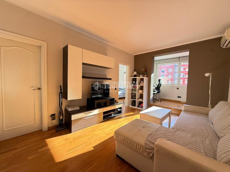 Foto 7be23d67-6310-4563-bd04-ab33e72846dc. Appartement avec chauffage dans Sagrada Família Barcelona